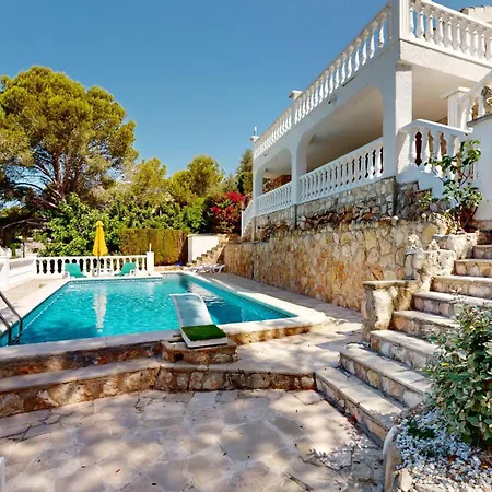 Cristopol Villa