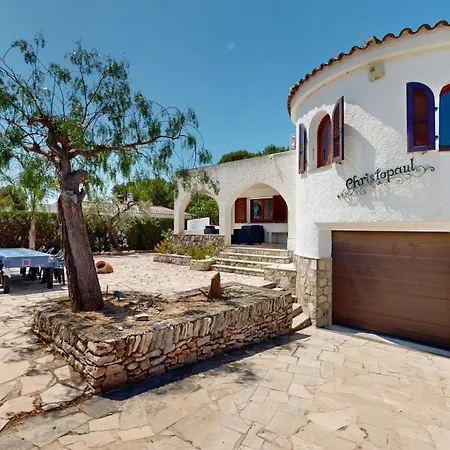 Vila Cristopol