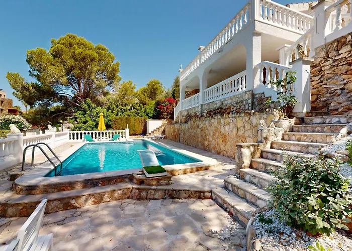 Cristopol Villa